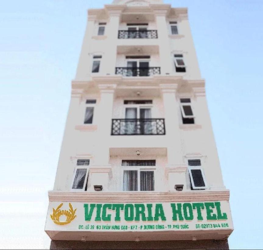 Victoria Phu Quoc Hotel Beachfront Night Market Exterior foto